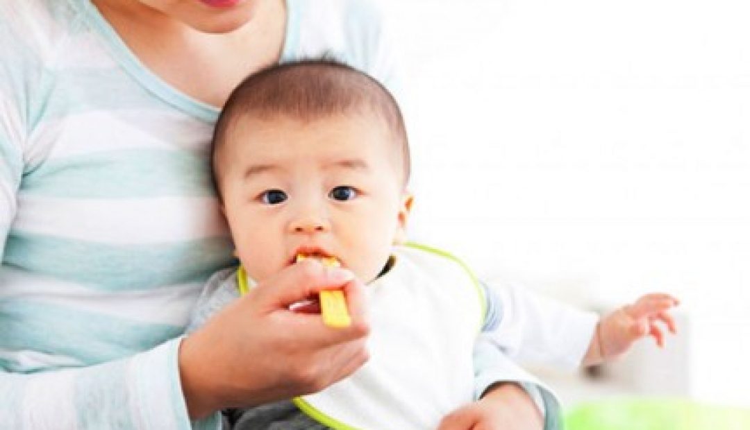 Dinh dưỡng cho trẻ 12 tháng tuổi